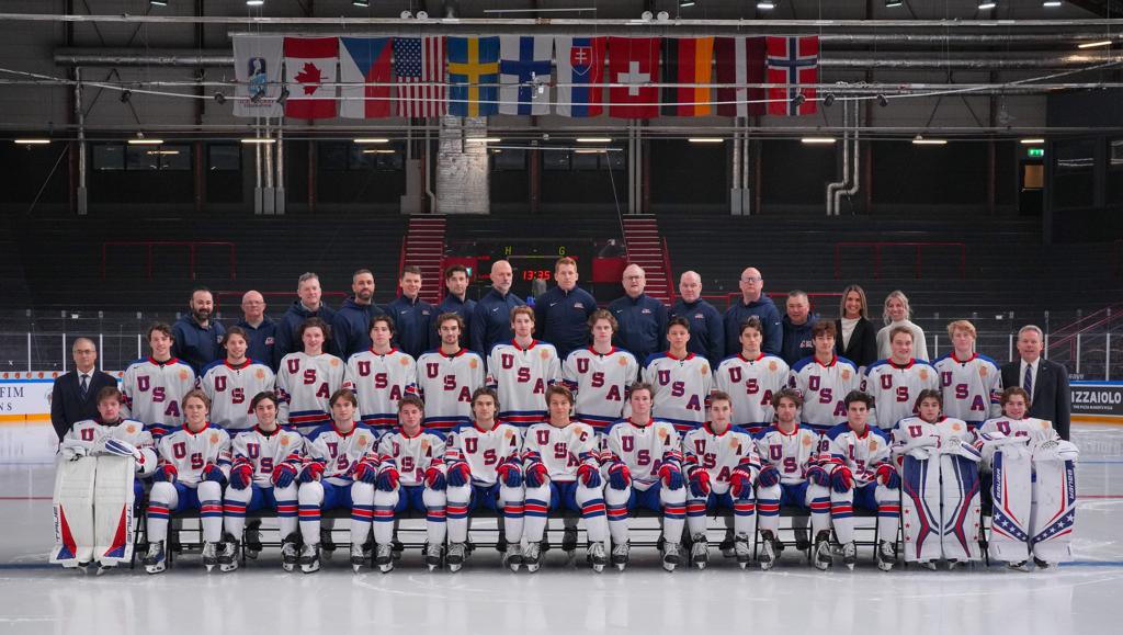 Official Team USA hockey photo of coaches and players from 2024 IIHFD WJC team